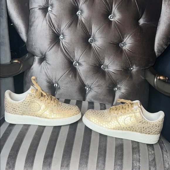 👑 ICONIC GRAIL: Nike Air Force 1 Low 'Gold Croc' • Rare Collector’s Edition 👑
